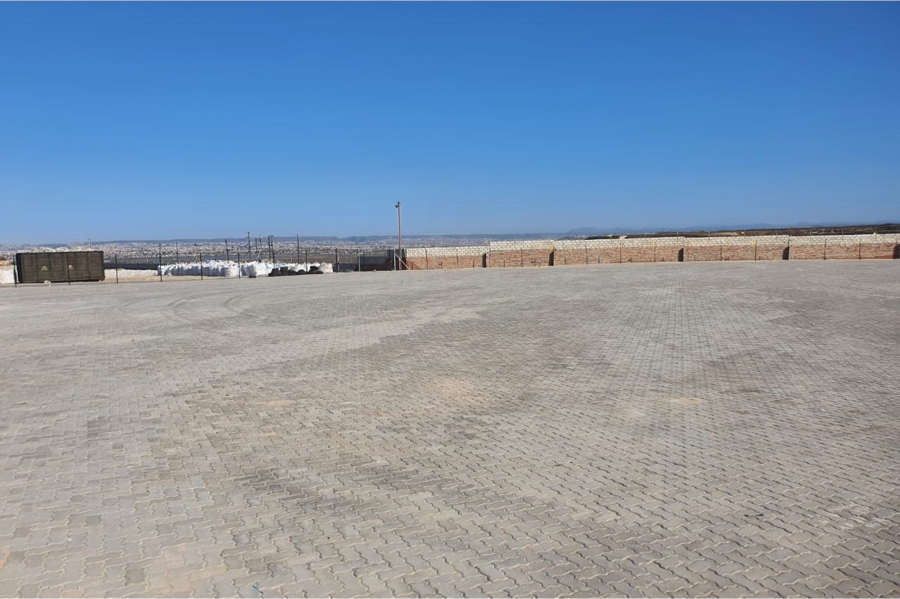 To Let commercial Property for Rent in Markman Industrial Eastern Cape